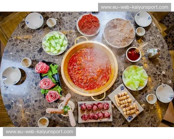 巅峰对决:当巴蜀火锅撞上关外烈酒,川辽大战为何永远让人血脉偾张?